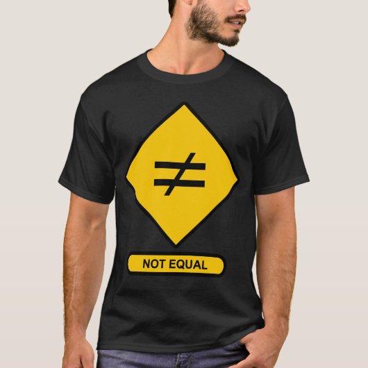 Nicht Gleichgestelltes T-Shirt (Vorderseite)