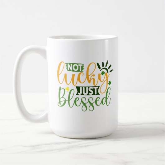 Nicht glücklich, nur gesegnet niedlichen St. Patri Kaffeetasse (Links)