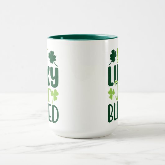 Nicht glücklich, nur gesegnet St Patrick's Day Tasse (Zentrum)