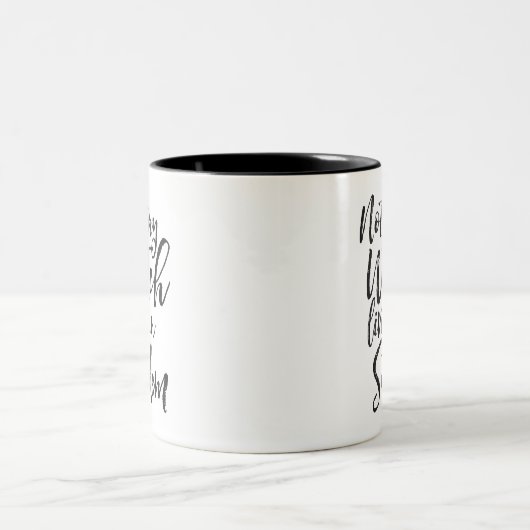 Nicht jede Hexe lebt in Salem | Funny Halloween Zweifarbige Tasse (Mittel)