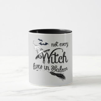 Nicht jede Hexe wohnt in Salem Halloween Tasse