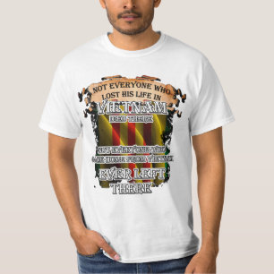 Nicht jeder, das sein Leben in Vietnam verlor, T-Shirt
