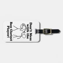 Nicht mit dem Bass Klarinettenspieler durcheinande