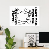 Nicht mit dem Melodeon-Spieler durcheinander trete Poster (Heimbüro)