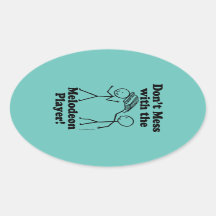 Nicht mit dem Oval-Aufkleber des Melodeon-Spielers