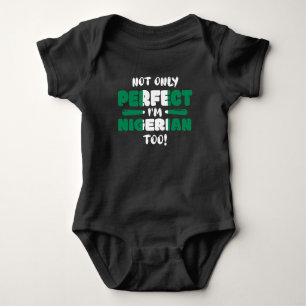 Nicht nur Perfekt im nigerianischen Toto-Flag Baby Strampler