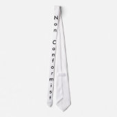 Nicht übereinstimmende Krawatte (Rückseite)