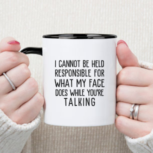 Nicht verantwortliches Bürohumor lustig und sarkas Zweifarbige Tasse