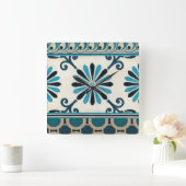 Nicht-Verschönertes Indigo-Fries II Quadratische Wanduhr (Zuhause)