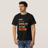 Nicht viel geht im Augenblick weiter, als sich die T-Shirt (Vorne ganz)