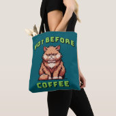 Nicht vor dem Kaffee Tasche (Von Nahem)