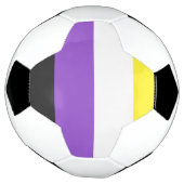 nichtbinär fußball (Gedreht)
