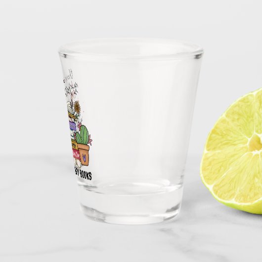 Nichts als zu viele Bücher Schnapsglas (Rechts)