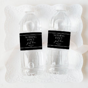 Nichts Besonderes, nur Liebe Minimalistische Casua Wasserflaschenetikett