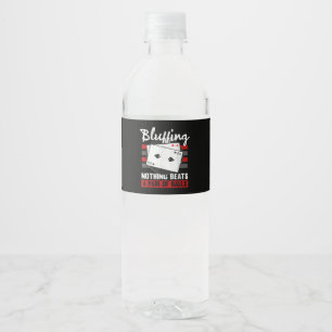 Nichts bluffen schlägt ein Paar Bälle Wasserflaschenetikett
