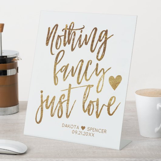 Nichts Extravagant nur Liebe | Gold Heart Micro We Sockelschild (In Situ)