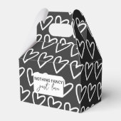 Nichts Extravagant, nur Liebe Herz Muster Hochzeit Geschenkschachtel (Vorderseite)