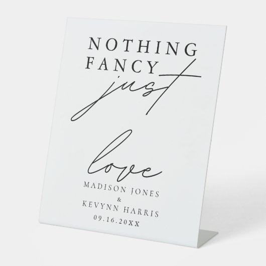 Nichts Extravagant nur Liebe Hochzeit Sockelschild (Vorderseite)