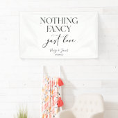 Nichts Extravagant nur Liebe Minimalistisch Lässig Banner (Insitu)