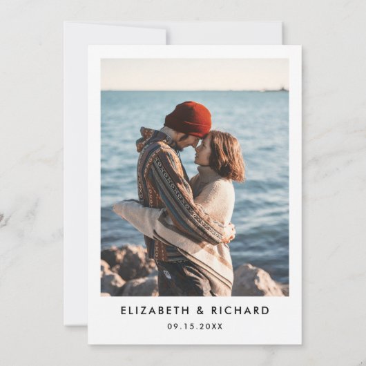 Nichts Extravagant nur Liebe Minimalistisch Lässig Einladung (Rückseite)