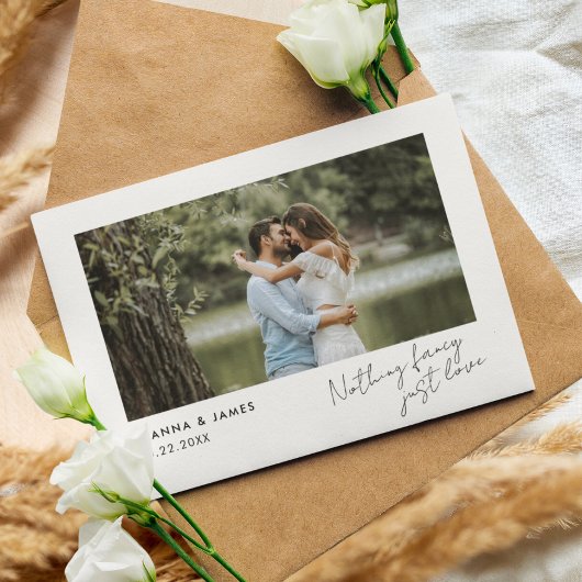 "Nichts Extravagant, nur Liebe" Moderne Ankündigun Einladung