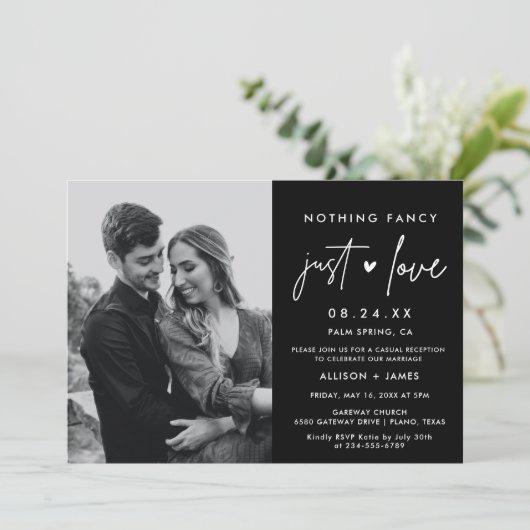 Nichts Extravagant nur Liebe Modernes Foto Einladung (Stehend Vorderseite)