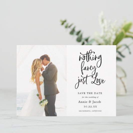 Nichts Extravagant nur Liebe Save the Date Einladung (Stehend Vorderseite)