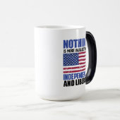 Nichts ist wertvoller als Unabhängigkeit und Leib Verwandlungstasse (VorderseiteRechts)