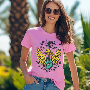 Nichts ist wichtig, wenn Sie in einem Musikfestiva T-Shirt