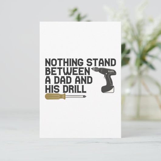 Nichts steht zwischen einem Papa und seiner Drill  Dankeskarte (Stehend Vorderseite)