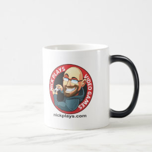 Nick spielt Videospiel-Tasse Verwandlungstasse