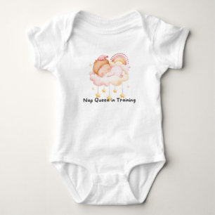 👶 "Nickerchen Queen in training" 👑 Baby Strampler