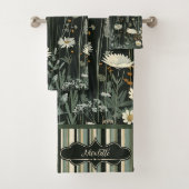 Nicolette Dark Daisy Floral Striped Badhandtuch Set (Insitu)