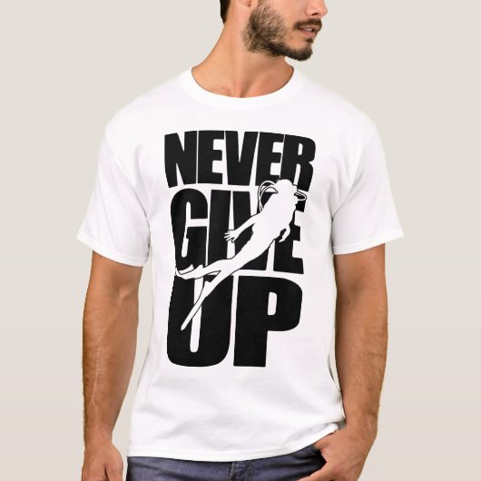Nie aufgeben zu schnorcheln T-Shirt (Vorderseite)