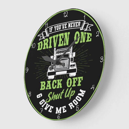 Nie ein Auto fahren? Zurück, geben Sie Platz! Große Wanduhr (Winkel)