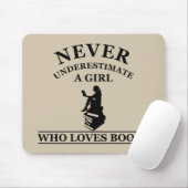 nie ein Mädchen unterschätzen, das Lieben bucht Mousepad (Mit Mouse)