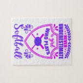 Nie ein Mädchen unterschätzen, das Softball spielt Puzzle (Horizontal)