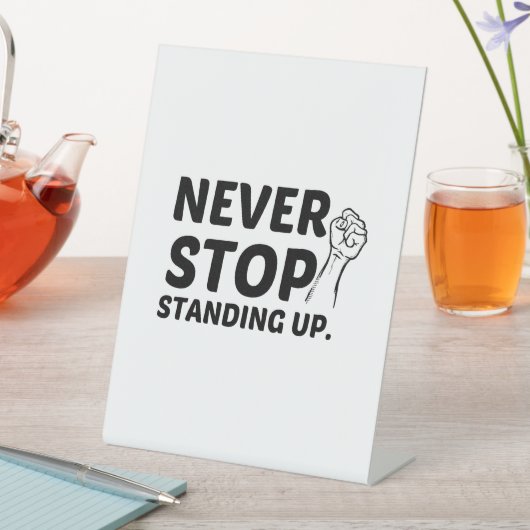 NIE STEHEND AUFSTOCKEN SOCKELSCHILD (In Situ)