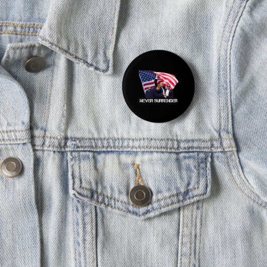 Nie übergeben T-Shirt Button (Beispiel)