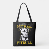 Nie unterschätzen Sie eine Krankenschwester mit ei Tasche (Rückseite)