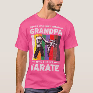 Nie unterschätzen Sie einen Großvater Vintag Taekw T-Shirt