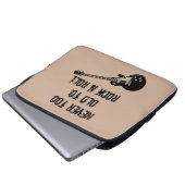 Nie zu alt zur Rock'n'Rollmusik Laptopschutzhülle (Vorne Knopf)