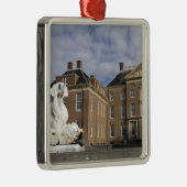 Niederlande (alias Holland), Apeldoorn bei 2 Ornament Aus Metall (Rechts)