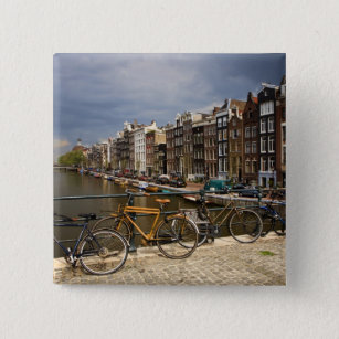 Niederlande, Amsterdam. Kanalansicht Button