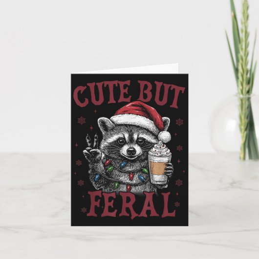 Niedlich aber Feral Funny Raccoon Weihnachtsmatte Karte (Vorderseite)
