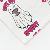 Niedlich, aber Spooky Halloween Ghost Holing a Pum Fleecedecke (Ecke)