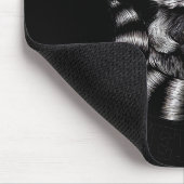 Niedlich, aber wild, lustiger, bunter Waschbär mit Mousepad (Ecke)