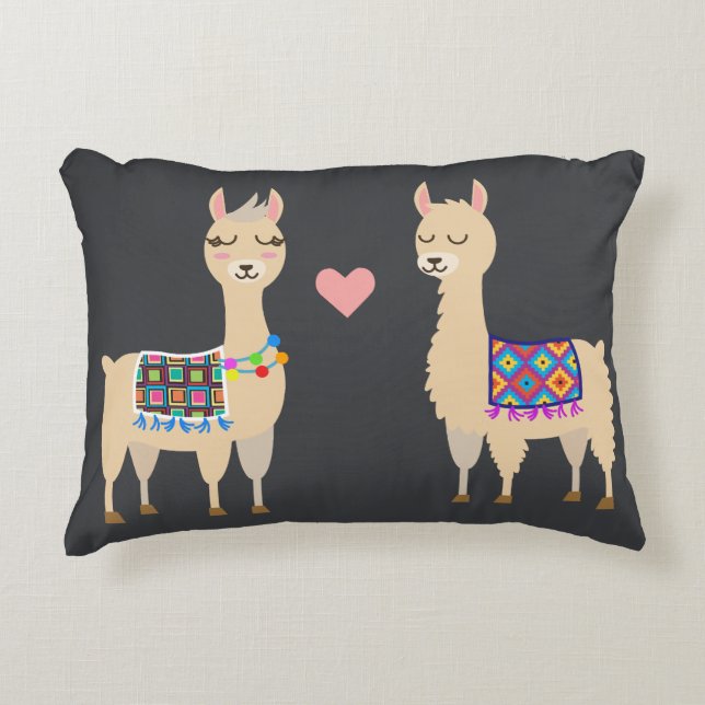 Niedlich Aztec Alpacas in Liebe Initial & Name Dekokissen (Vorderseite)