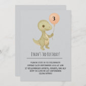 Niedlich Baby Dinosaurier mit Balloon Geburtstag Einladung (Vorne/Hinten)