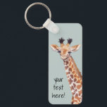 Niedlich Baby Giraffe Personalisiert Schlüsselanhänger<br><div class="desc">niedliche Babygiraffe personalisierter Schlüsselanhänger. Original-Kunstwerk von Komila Y.</div>